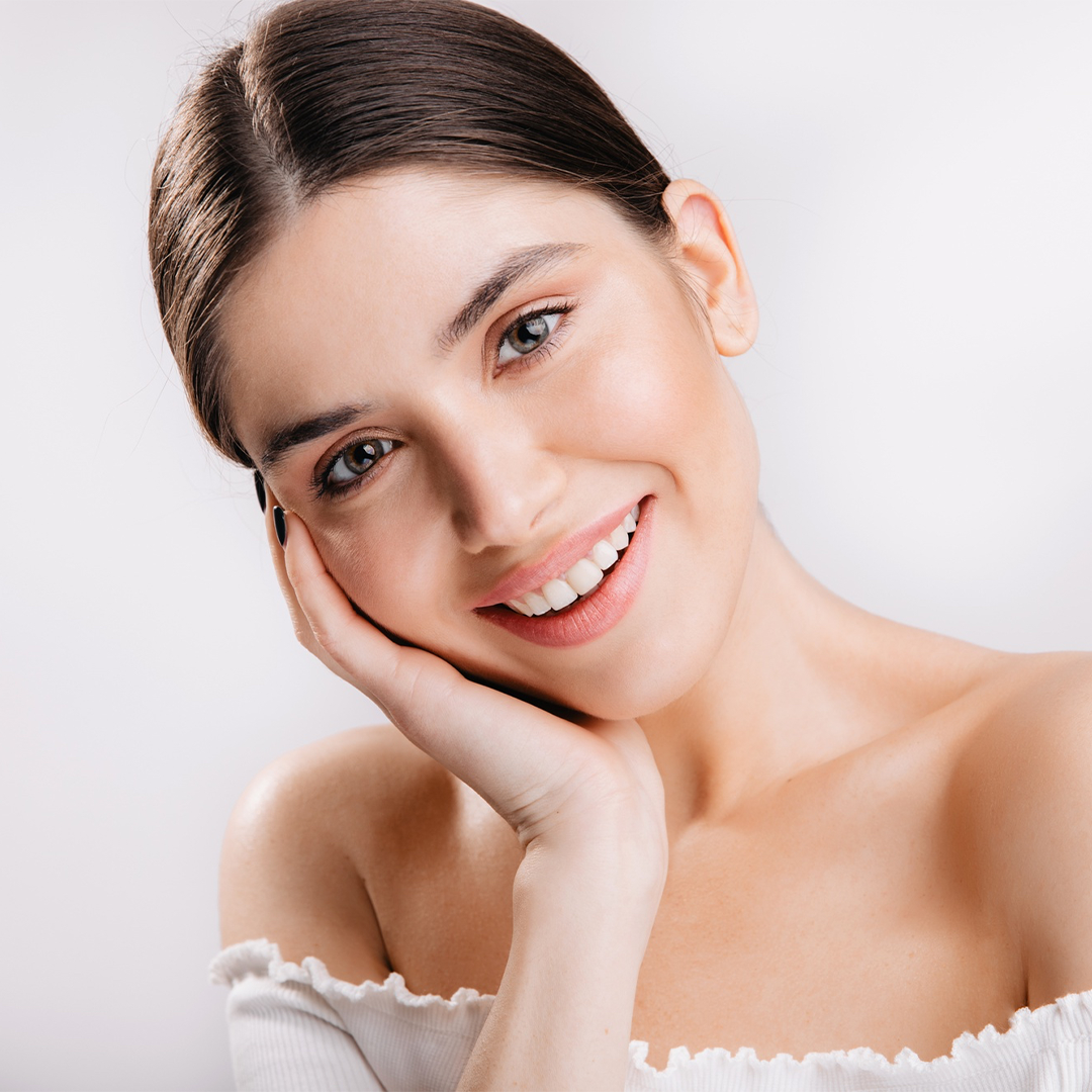 Bright, even and luminous tone